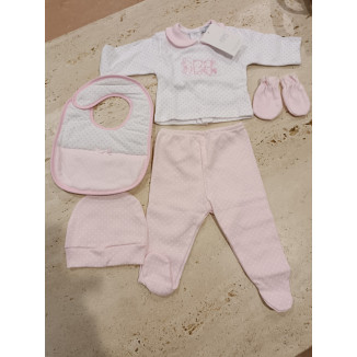 Conjunto primera puesta