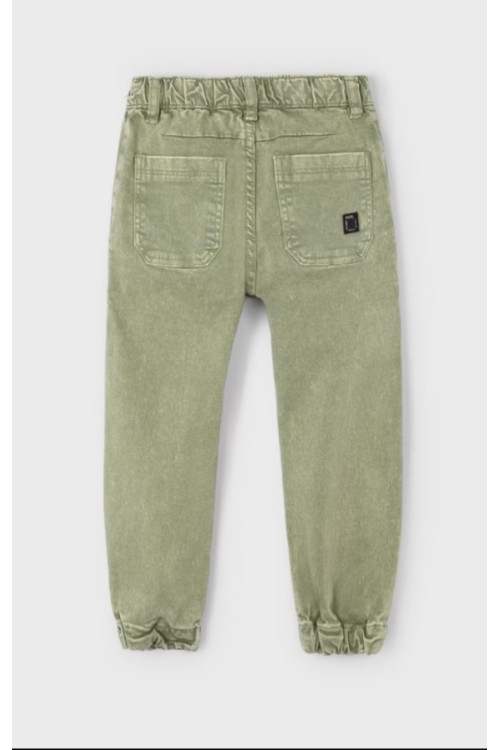 Pantalón Skater Fit Pistacho