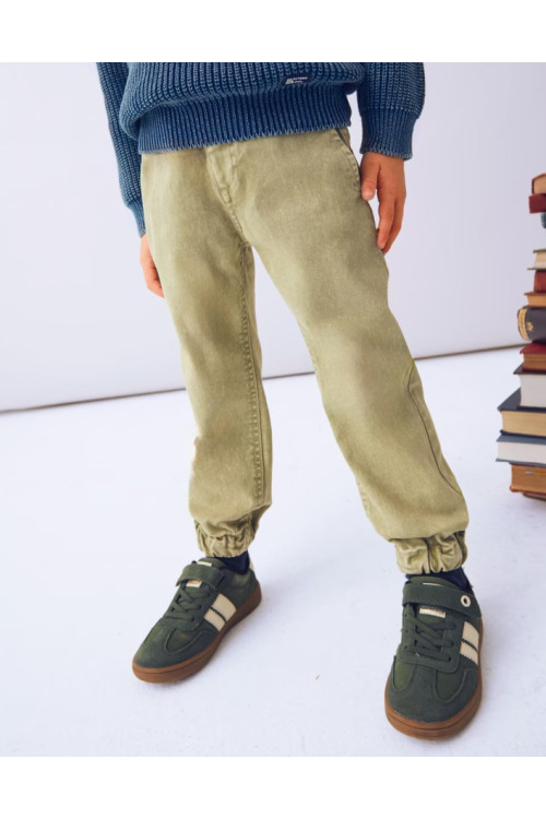 Pantalón Skater Fit Pistacho