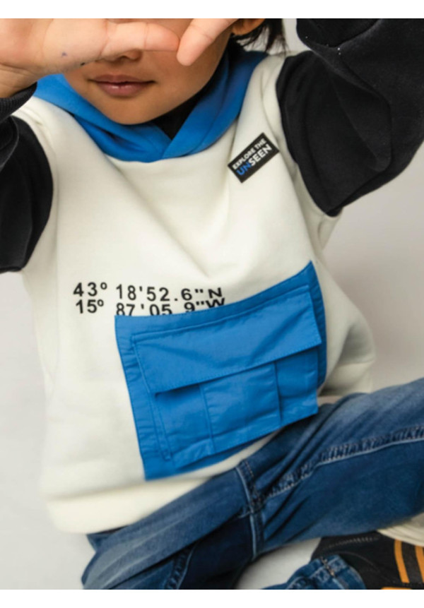 Sudadera bolsillo delantero