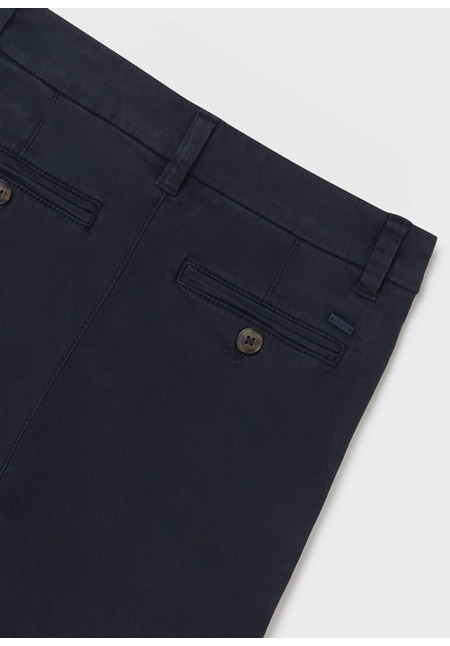 Pantalón chino negro